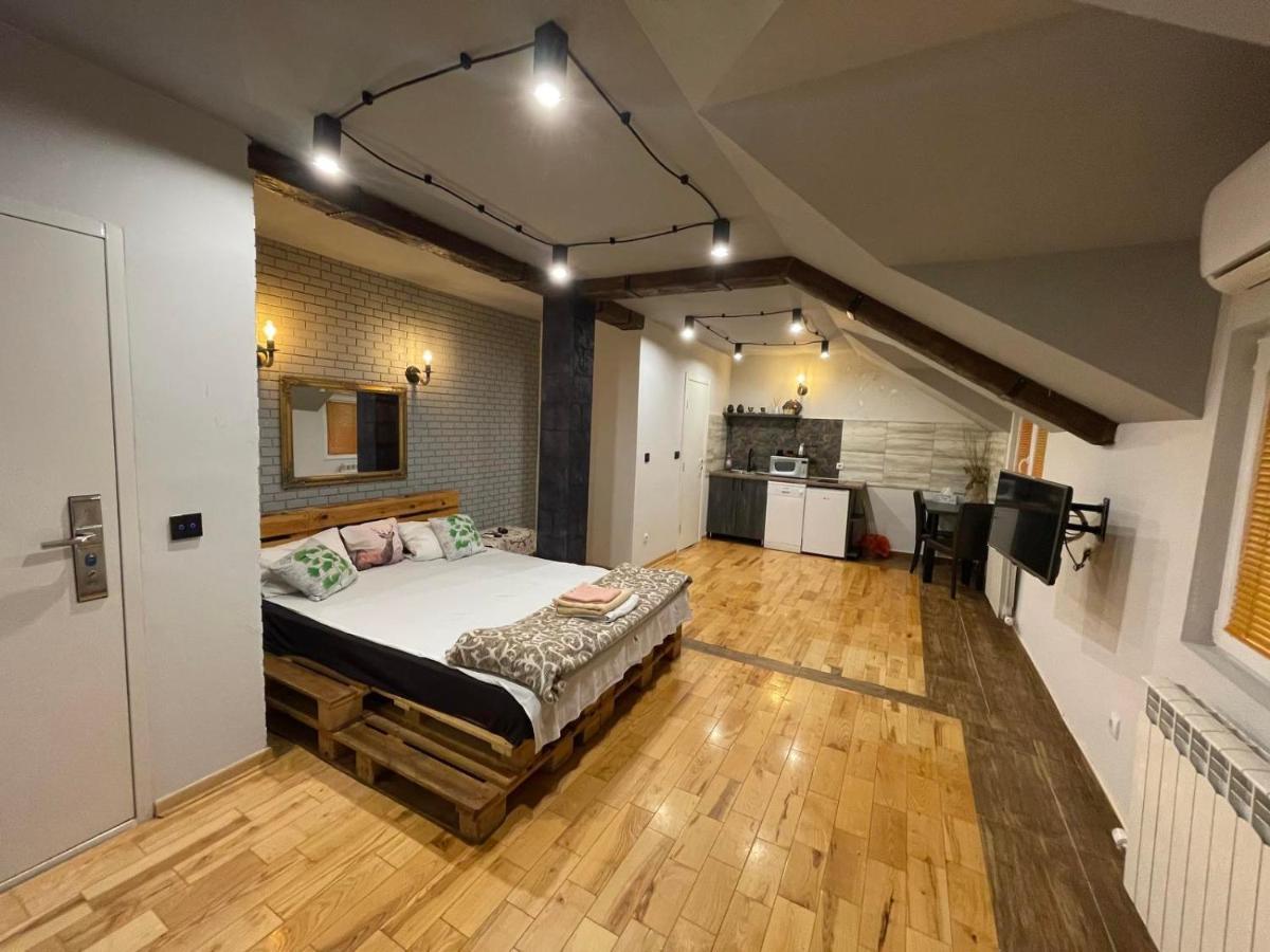 Airport Apartments Белград Екстер'єр фото
